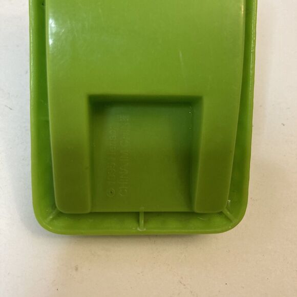 1995 Hasbro Miss Piggy Rocking Toy Green Rocker Grapes - Picture 2 of 4